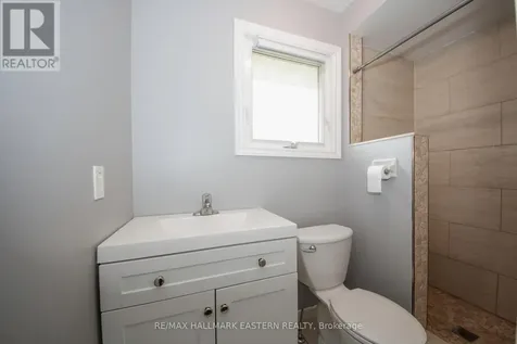 658 Cedarvale Crescent Selwyn ON K0L 1T0