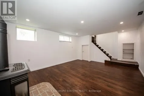 658 Cedarvale Crescent Selwyn ON K0L 1T0