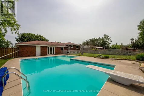 658 Cedarvale Crescent Selwyn ON K0L 1T0