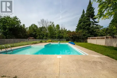 658 Cedarvale Crescent Selwyn ON K0L 1T0