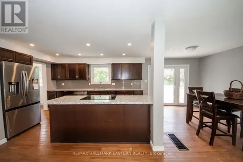 658 Cedarvale Crescent Selwyn ON K0L 1T0