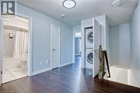98 Shoreview Place Stoney Creek ON L8E 0J4