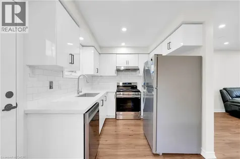 191 Stirling Macgregor Drive Cambridge ON N1S 4Z8