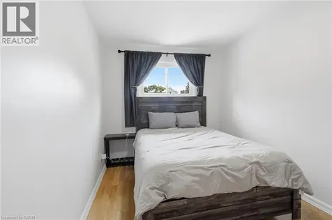 95 East 18th Street Hamilton ON L9A 4N9