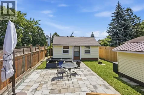 95 East 18th Street Hamilton ON L9A 4N9