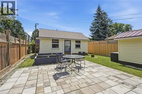 95 East 18th Street Hamilton ON L9A 4N9