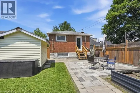 95 East 18th Street Hamilton ON L9A 4N9