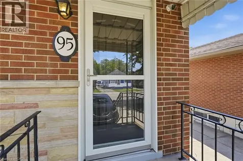 95 East 18th Street Hamilton ON L9A 4N9
