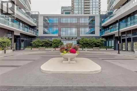 35 Watergarden Drive Mississauga ON L5R 0G8