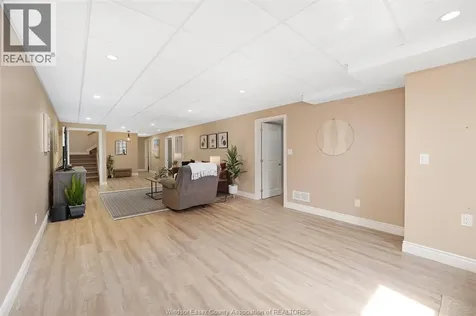1173 Kassas Street Lasalle ON N9H 0G3