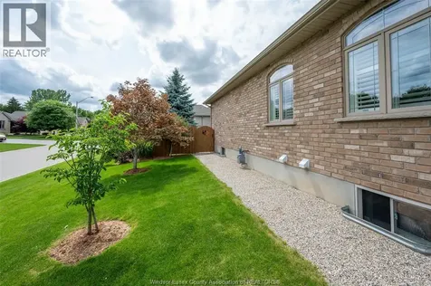 286 Dufferin Street Belmont ON N0L 1B0