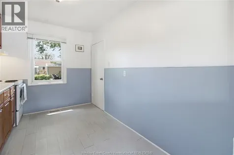 1677 Norman Road Windsor ON N8Y 4N6