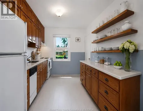 1677 Norman Road Windsor ON N8Y 4N6