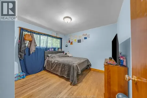 71 Danforth Avenue Leamington ON N8H 2P8