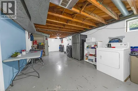 71 Danforth Avenue Leamington ON N8H 2P8