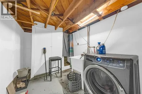 71 Danforth Avenue Leamington ON N8H 2P8