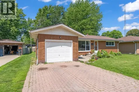 71 Danforth Avenue Leamington ON N8H 2P8