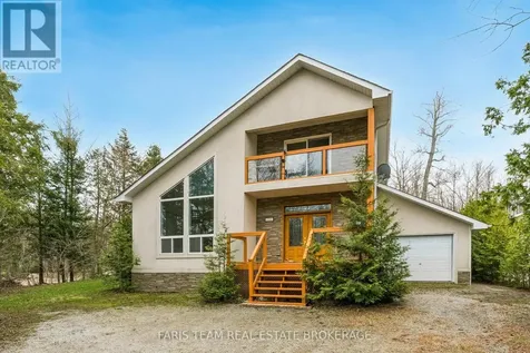 2384 Champlain Road Tiny ON L9M 0C9