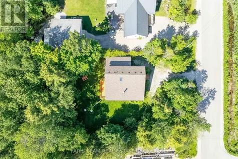 2384 Champlain Road Tiny ON L9M 0C9