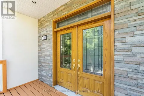 2384 Champlain Road Tiny ON L9M 0C9