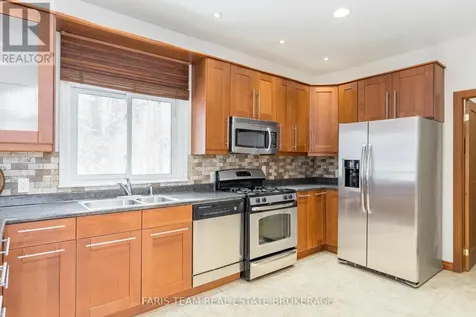 2384 Champlain Road Tiny ON L9M 0C9