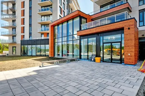 6 David Eyer Road Richmond Hill ON L4S 0N5