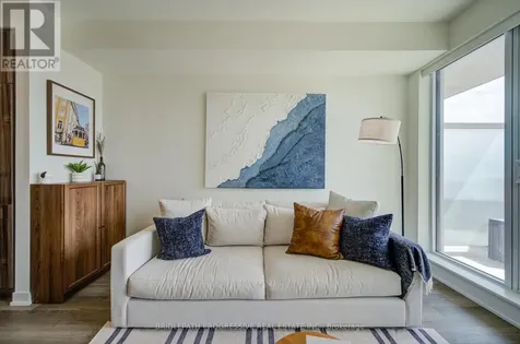6 David Eyer Road Richmond Hill ON L4S 0N5