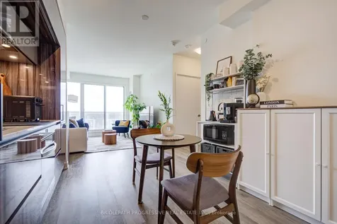 6 David Eyer Road Richmond Hill ON L4S 0N5