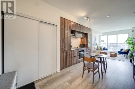 6 David Eyer Road Richmond Hill ON L4S 0N5