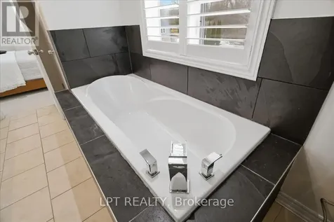 62 Williams Street Collingwood ON L9Y 0C4