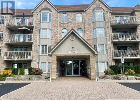 216C Plains Road West Road West Burlington (bayview) ON L7T 4L1