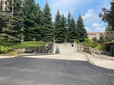 216C Plains Road West Road West Burlington (bayview) ON L7T 4L1
