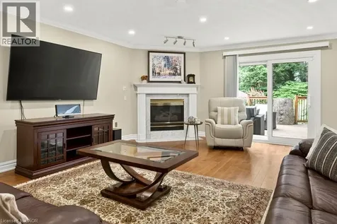 3 Lovers Lane Ancaster ON L9G 1G4