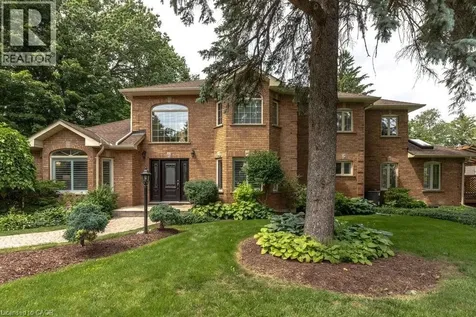3 Lovers Lane Ancaster ON L9G 1G4
