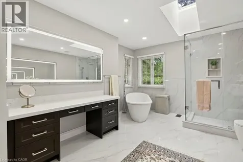 3 Lovers Lane Ancaster ON L9G 1G4