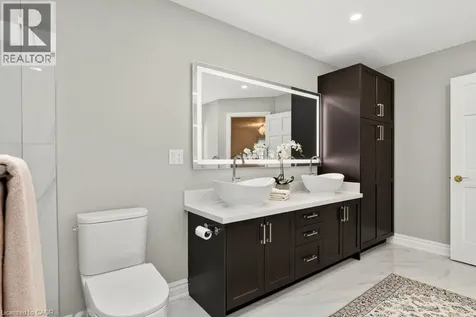 3 Lovers Lane Ancaster ON L9G 1G4