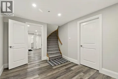 3 Lovers Lane Ancaster ON L9G 1G4