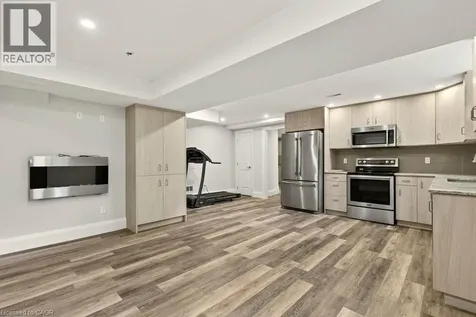 3 Lovers Lane Ancaster ON L9G 1G4