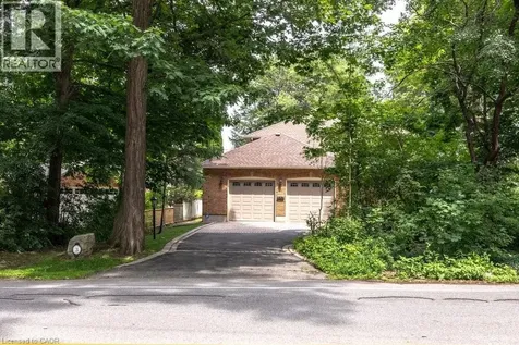 3 Lovers Lane Ancaster ON L9G 1G4