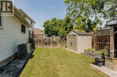 23 Annapolis Way Hamilton ON L8W 3L1