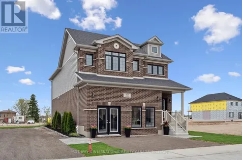 629 Anton Crescent Kitchener ON N2R 0T8