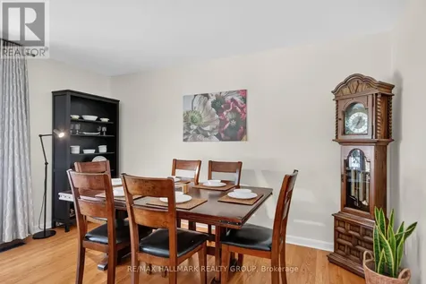2670 Iris Street Ottawa ON K2C 1E5