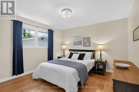 2670 Iris Street Ottawa ON K2C 1E5