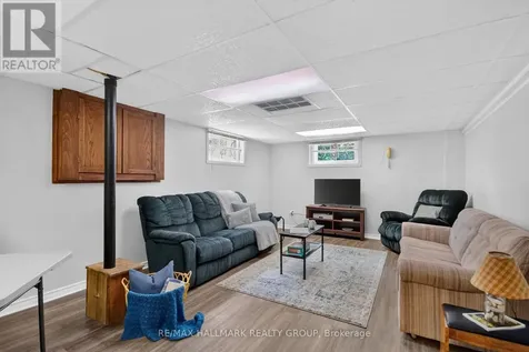 2670 Iris Street Ottawa ON K2C 1E5