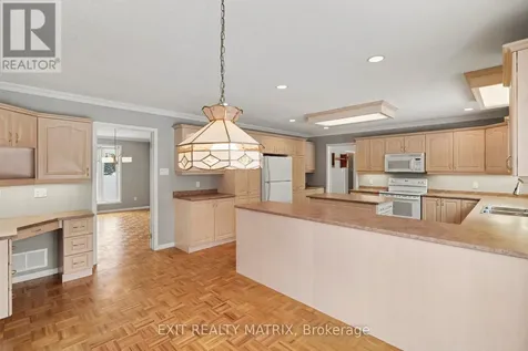 8329 Rodney Farm Drive Ottawa ON K0A 2P0