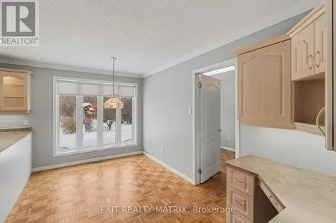 8329 Rodney Farm Drive Ottawa ON K0A 2P0