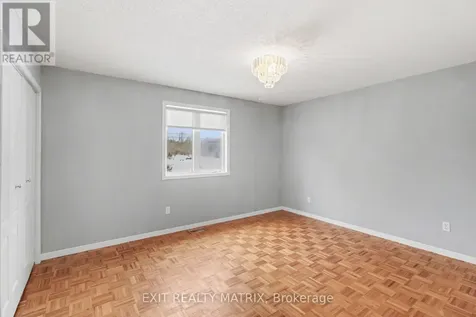8329 Rodney Farm Drive Ottawa ON K0A 2P0