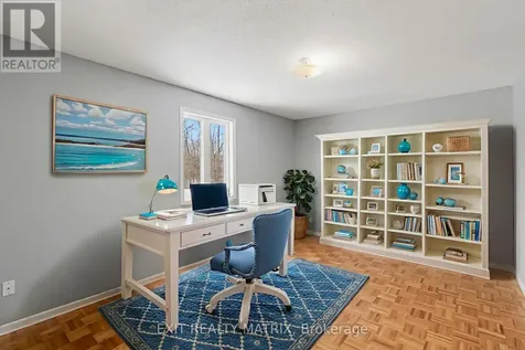 8329 Rodney Farm Drive Ottawa ON K0A 2P0
