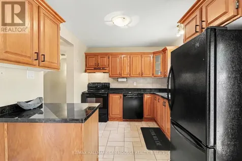 1475 Deavy Way Ottawa ON K1E 2W7