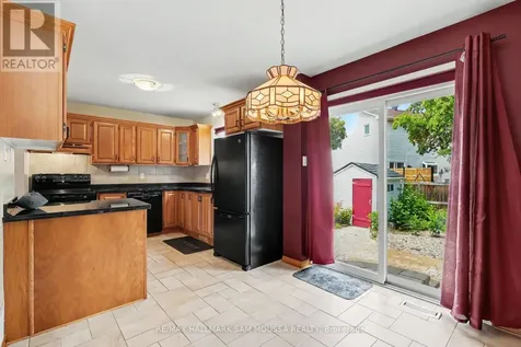 1475 Deavy Way Ottawa ON K1E 2W7